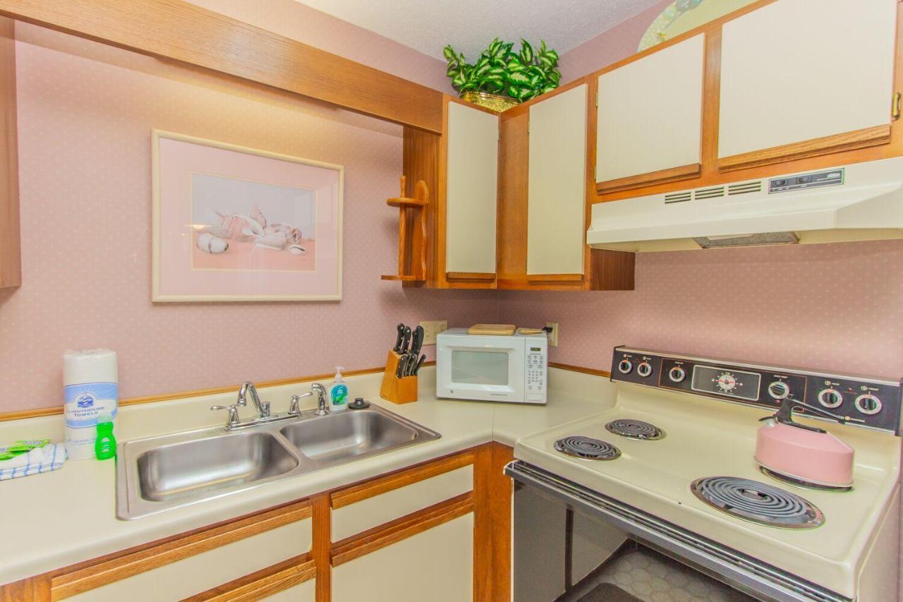 Plantation 29-F Myrtle Beach Room photo