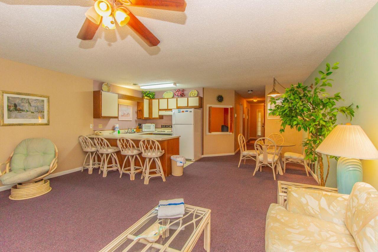 Plantation 29-F Myrtle Beach Room photo